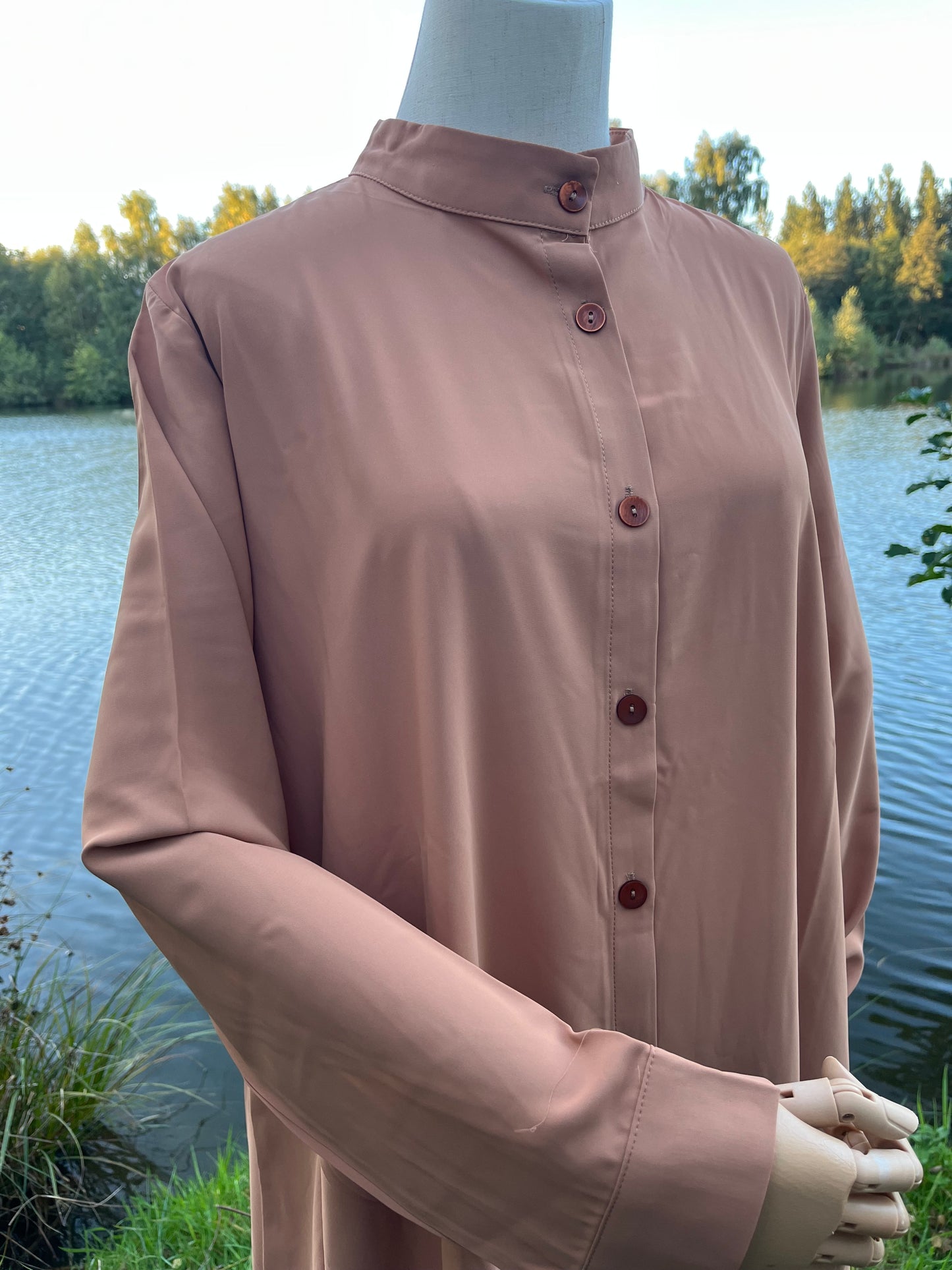 Abaya chemise à boutons Nasma
